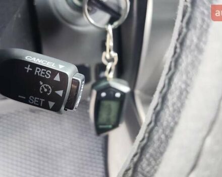 Чорний Тойота Ленд Крузер Прадо, об'ємом двигуна 2.69 л та пробігом 250 тис. км за 14200 $, фото 21 на Automoto.ua