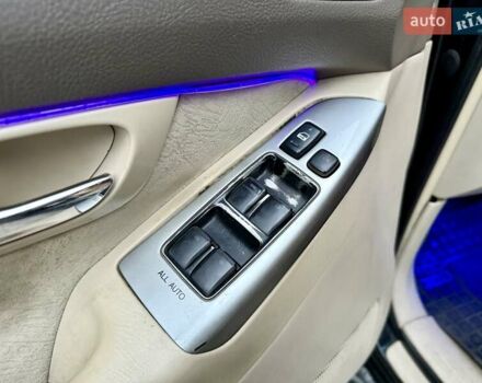 Черный Тойота Ленд Крузер Прадо, объемом двигателя 4 л и пробегом 331 тыс. км за 10999 $, фото 63 на Automoto.ua