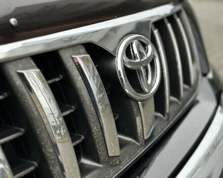 Черный Тойота Ленд Крузер Прадо, объемом двигателя 4 л и пробегом 207 тыс. км за 18300 $, фото 8 на Automoto.ua