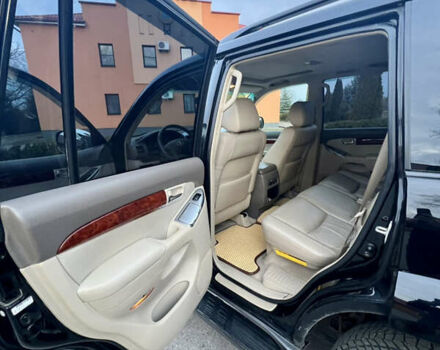 Черный Тойота Ленд Крузер Прадо, объемом двигателя 4 л и пробегом 292 тыс. км за 15500 $, фото 14 на Automoto.ua