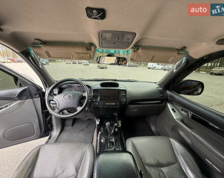 Черный Тойота Ленд Крузер Прадо, объемом двигателя 4 л и пробегом 160 тыс. км за 18500 $, фото 30 на Automoto.ua