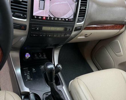 Чорний Тойота Ленд Крузер Прадо, об'ємом двигуна 4 л та пробігом 274 тис. км за 16900 $, фото 8 на Automoto.ua