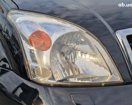 Черный Тойота Ленд Крузер Прадо, объемом двигателя 4 л и пробегом 313 тыс. км за 15490 $, фото 5 на Automoto.ua