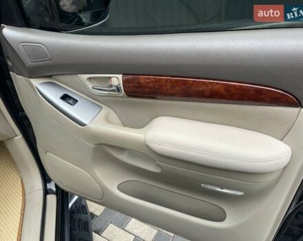 Чорний Тойота Ленд Крузер Прадо, об'ємом двигуна 3.96 л та пробігом 246 тис. км за 13999 $, фото 15 на Automoto.ua