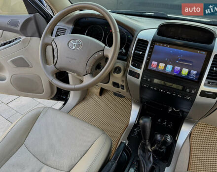 Чорний Тойота Ленд Крузер Прадо, об'ємом двигуна 4 л та пробігом 165 тис. км за 17950 $, фото 72 на Automoto.ua