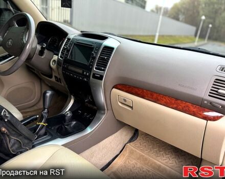 Черный Тойота Ленд Крузер Прадо, объемом двигателя 4 л и пробегом 210 тыс. км за 15500 $, фото 10 на Automoto.ua