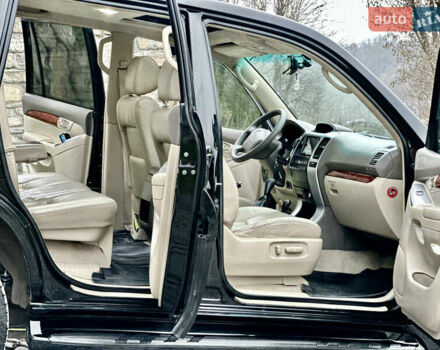 Черный Тойота Ленд Крузер Прадо, объемом двигателя 4 л и пробегом 285 тыс. км за 15800 $, фото 142 на Automoto.ua