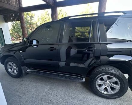 Черный Тойота Ленд Крузер Прадо, объемом двигателя 4 л и пробегом 320 тыс. км за 18500 $, фото 3 на Automoto.ua