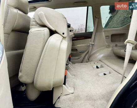 Черный Тойота Ленд Крузер Прадо, объемом двигателя 4 л и пробегом 285 тыс. км за 15800 $, фото 125 на Automoto.ua