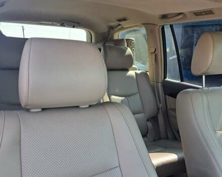 Черный Тойота Ленд Крузер Прадо, объемом двигателя 3.96 л и пробегом 237 тыс. км за 13500 $, фото 7 на Automoto.ua