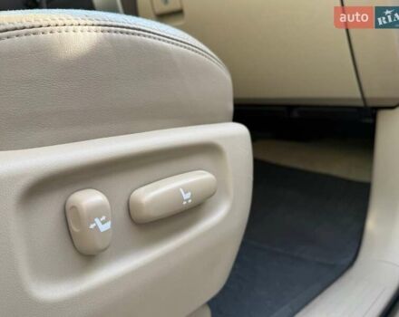 Черный Тойота Ленд Крузер Прадо, объемом двигателя 3.96 л и пробегом 144 тыс. км за 16500 $, фото 17 на Automoto.ua