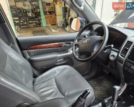 Черный Тойота Ленд Крузер Прадо, объемом двигателя 3.96 л и пробегом 288 тыс. км за 14100 $, фото 21 на Automoto.ua