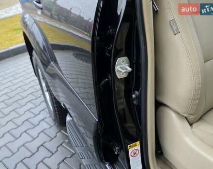 Чорний Тойота Ленд Крузер Прадо, об'ємом двигуна 4 л та пробігом 260 тис. км за 12999 $, фото 55 на Automoto.ua