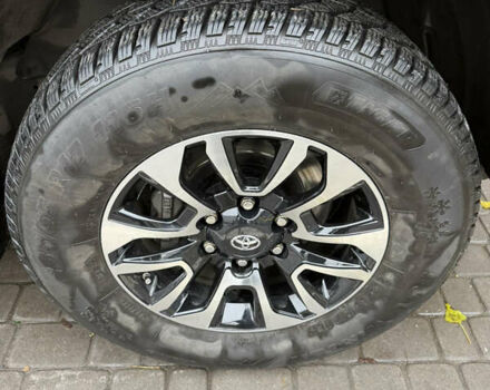 Чорний Тойота Ленд Крузер Прадо, об'ємом двигуна 4 л та пробігом 295 тис. км за 16500 $, фото 14 на Automoto.ua