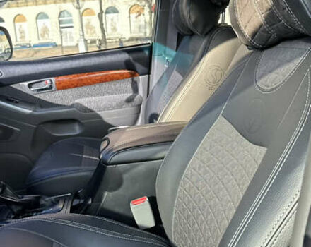 Чорний Тойота Ленд Крузер Прадо, об'ємом двигуна 4 л та пробігом 313 тис. км за 16300 $, фото 7 на Automoto.ua