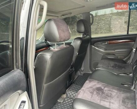 Черный Тойота Ленд Крузер Прадо, объемом двигателя 4 л и пробегом 292 тыс. км за 15500 $, фото 15 на Automoto.ua