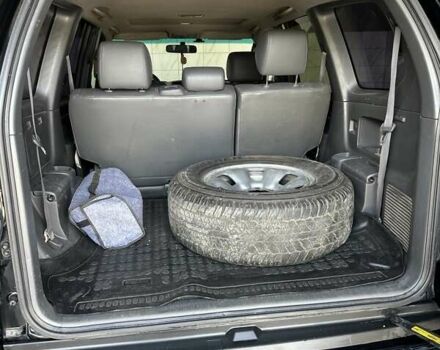 Черный Тойота Ленд Крузер Прадо, объемом двигателя 3.96 л и пробегом 258 тыс. км за 16500 $, фото 12 на Automoto.ua