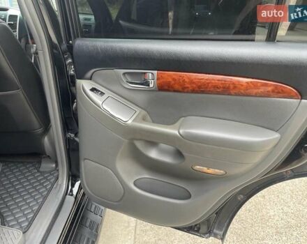 Черный Тойота Ленд Крузер Прадо, объемом двигателя 4 л и пробегом 292 тыс. км за 15500 $, фото 22 на Automoto.ua