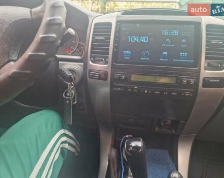 Чорний Тойота Ленд Крузер Прадо, об'ємом двигуна 2.69 л та пробігом 205 тис. км за 16499 $, фото 14 на Automoto.ua