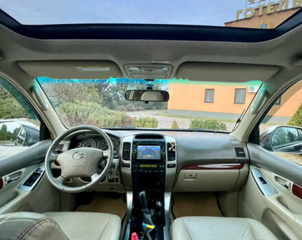 Черный Тойота Ленд Крузер Прадо, объемом двигателя 4 л и пробегом 292 тыс. км за 15500 $, фото 11 на Automoto.ua