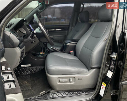 Чорний Тойота Ленд Крузер Прадо, об'ємом двигуна 3.96 л та пробігом 400 тис. км за 19500 $, фото 11 на Automoto.ua