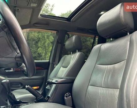 Черный Тойота Ленд Крузер Прадо, объемом двигателя 3.96 л и пробегом 316 тыс. км за 18900 $, фото 9 на Automoto.ua