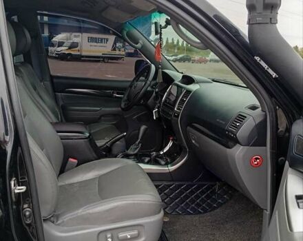 Черный Тойота Ленд Крузер Прадо, объемом двигателя 3.96 л и пробегом 290 тыс. км за 19500 $, фото 8 на Automoto.ua