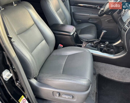 Чорний Тойота Ленд Крузер Прадо, об'ємом двигуна 4 л та пробігом 254 тис. км за 16200 $, фото 18 на Automoto.ua