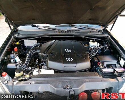 Чорний Тойота Ленд Крузер Прадо, об'ємом двигуна 4 л та пробігом 252 тис. км за 17400 $, фото 6 на Automoto.ua