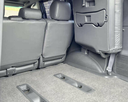 Черный Тойота Ленд Крузер Прадо, объемом двигателя 4 л и пробегом 65 тыс. км за 24999 $, фото 29 на Automoto.ua