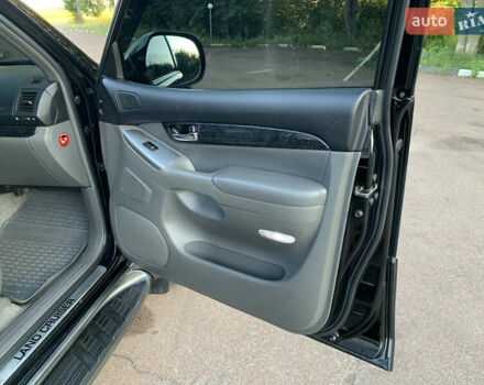 Черный Тойота Ленд Крузер Прадо, объемом двигателя 4 л и пробегом 245 тыс. км за 21000 $, фото 30 на Automoto.ua