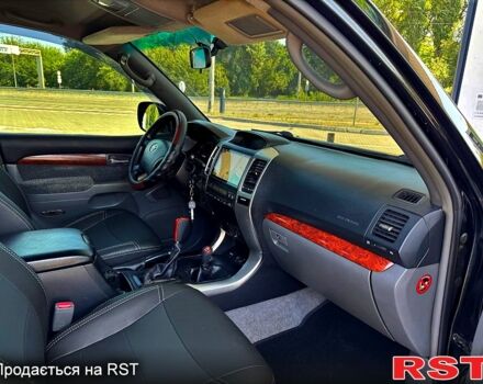 Чорний Тойота Ленд Крузер Прадо, об'ємом двигуна 4 л та пробігом 174 тис. км за 17500 $, фото 5 на Automoto.ua