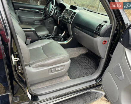 Чорний Тойота Ленд Крузер Прадо, об'ємом двигуна 0 л та пробігом 313 тис. км за 17800 $, фото 6 на Automoto.ua