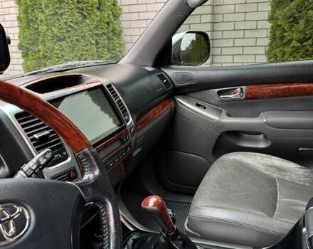 Черный Тойота Ленд Крузер Прадо, объемом двигателя 4 л и пробегом 255 тыс. км за 16500 $, фото 7 на Automoto.ua