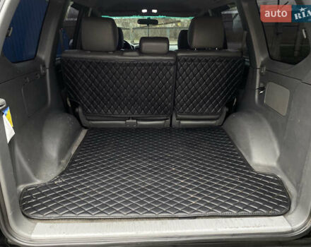 Чорний Тойота Ленд Крузер Прадо, об'ємом двигуна 3.96 л та пробігом 400 тис. км за 19500 $, фото 16 на Automoto.ua