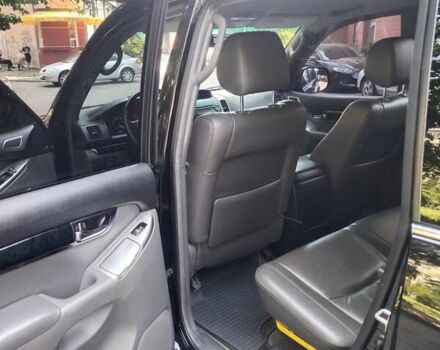 Черный Тойота Ленд Крузер Прадо, объемом двигателя 4 л и пробегом 112 тыс. км за 23500 $, фото 10 на Automoto.ua