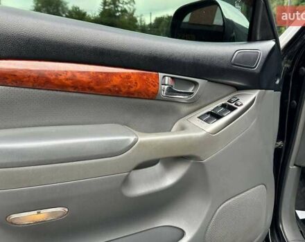 Черный Тойота Ленд Крузер Прадо, объемом двигателя 3.96 л и пробегом 316 тыс. км за 18900 $, фото 6 на Automoto.ua