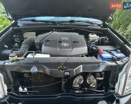 Черный Тойота Ленд Крузер Прадо, объемом двигателя 3.96 л и пробегом 395 тыс. км за 16900 $, фото 12 на Automoto.ua