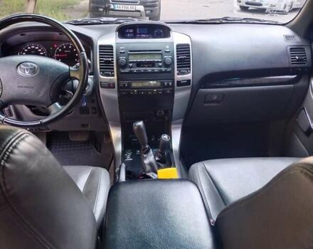 Черный Тойота Ленд Крузер Прадо, объемом двигателя 4 л и пробегом 112 тыс. км за 23500 $, фото 7 на Automoto.ua
