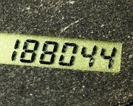 Черный Тойота Ленд Крузер Прадо, объемом двигателя 2.7 л и пробегом 188 тыс. км за 15000 $, фото 6 на Automoto.ua