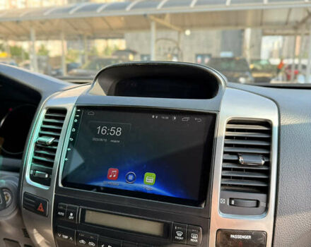 Черный Тойота Ленд Крузер Прадо, объемом двигателя 4 л и пробегом 225 тыс. км за 16000 $, фото 11 на Automoto.ua