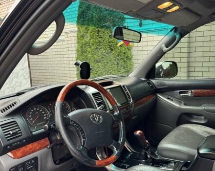 Черный Тойота Ленд Крузер Прадо, объемом двигателя 4 л и пробегом 255 тыс. км за 16500 $, фото 6 на Automoto.ua