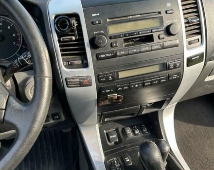 Черный Тойота Ленд Крузер Прадо, объемом двигателя 4 л и пробегом 280 тыс. км за 14400 $, фото 17 на Automoto.ua