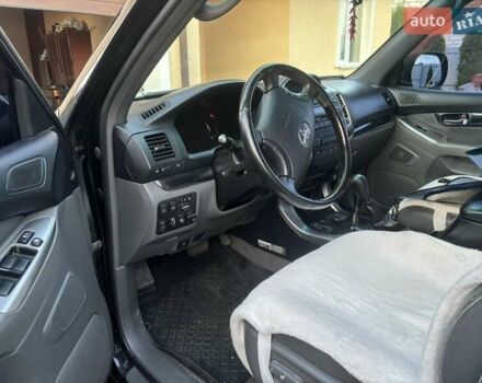 Черный Тойота Ленд Крузер Прадо, объемом двигателя 3.96 л и пробегом 395 тыс. км за 16900 $, фото 11 на Automoto.ua