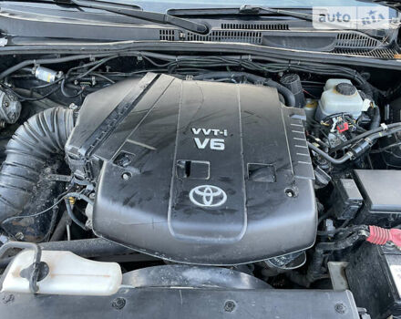 Черный Тойота Ленд Крузер Прадо, объемом двигателя 4 л и пробегом 280 тыс. км за 14400 $, фото 13 на Automoto.ua