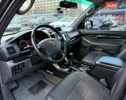 Чорний Тойота Ленд Крузер Прадо, об'ємом двигуна 3.96 л та пробігом 193 тис. км за 18999 $, фото 10 на Automoto.ua