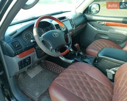 Черный Тойота Ленд Крузер Прадо, объемом двигателя 2.69 л и пробегом 239 тыс. км за 11000 $, фото 10 на Automoto.ua