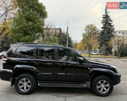 Черный Тойота Ленд Крузер Прадо, объемом двигателя 4 л и пробегом 208 тыс. км за 15600 $, фото 16 на Automoto.ua