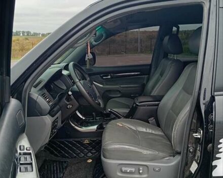 Черный Тойота Ленд Крузер Прадо, объемом двигателя 3.96 л и пробегом 290 тыс. км за 19500 $, фото 4 на Automoto.ua