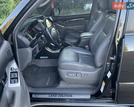 Черный Тойота Ленд Крузер Прадо, объемом двигателя 4 л и пробегом 245 тыс. км за 21000 $, фото 18 на Automoto.ua